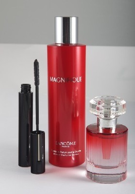 保濕水一般貿易進口流程 備案資料、時間及清關代理服務詳解